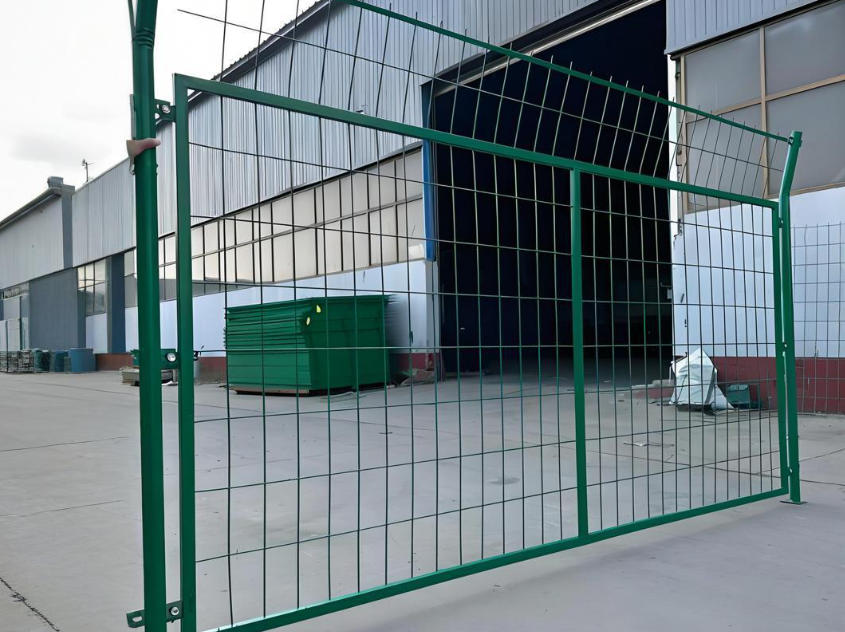 怎样使护栏网的表面变得有光泽