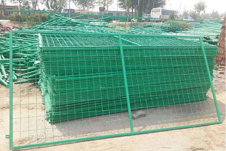 兰州机场护栏网具有哪些优点